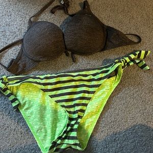 Oakley bikini